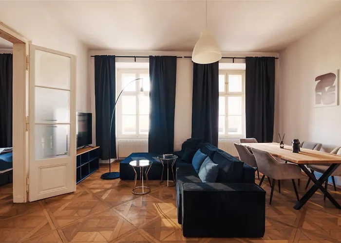 Grand 2bd For 8 Guests