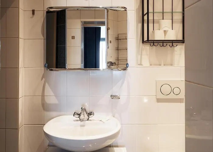 Grand 2bd For 8 Guests Apartment