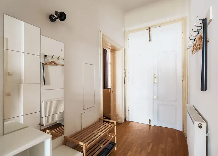 Apartment Grand 2bd For 8 Guests *